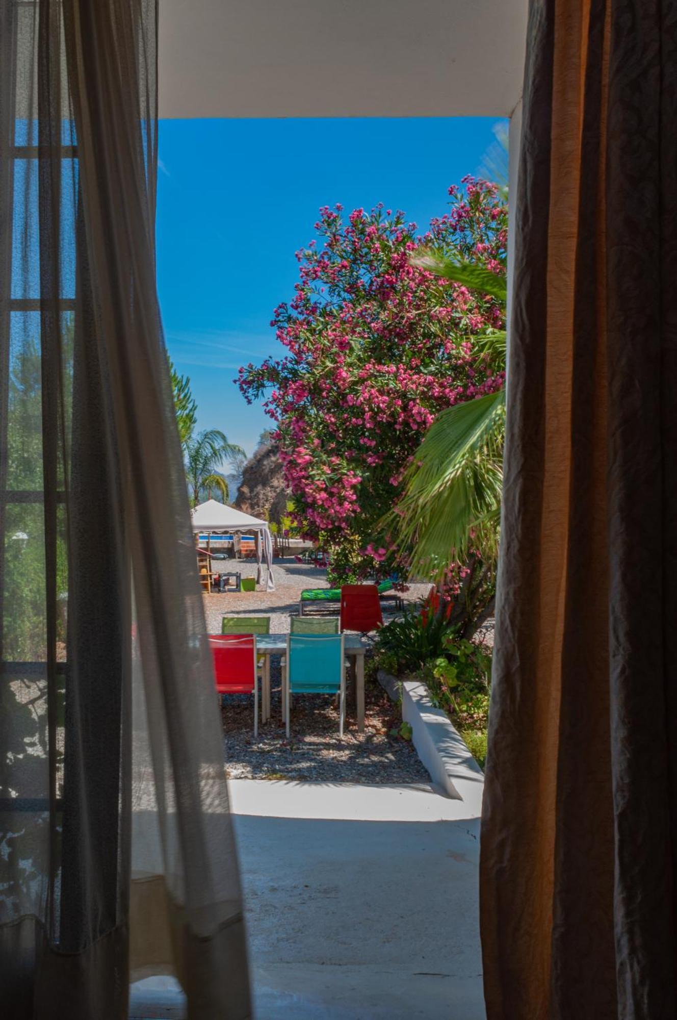 Nido Aguila Blanca Apart otel Guaro Dış mekan fotoğraf